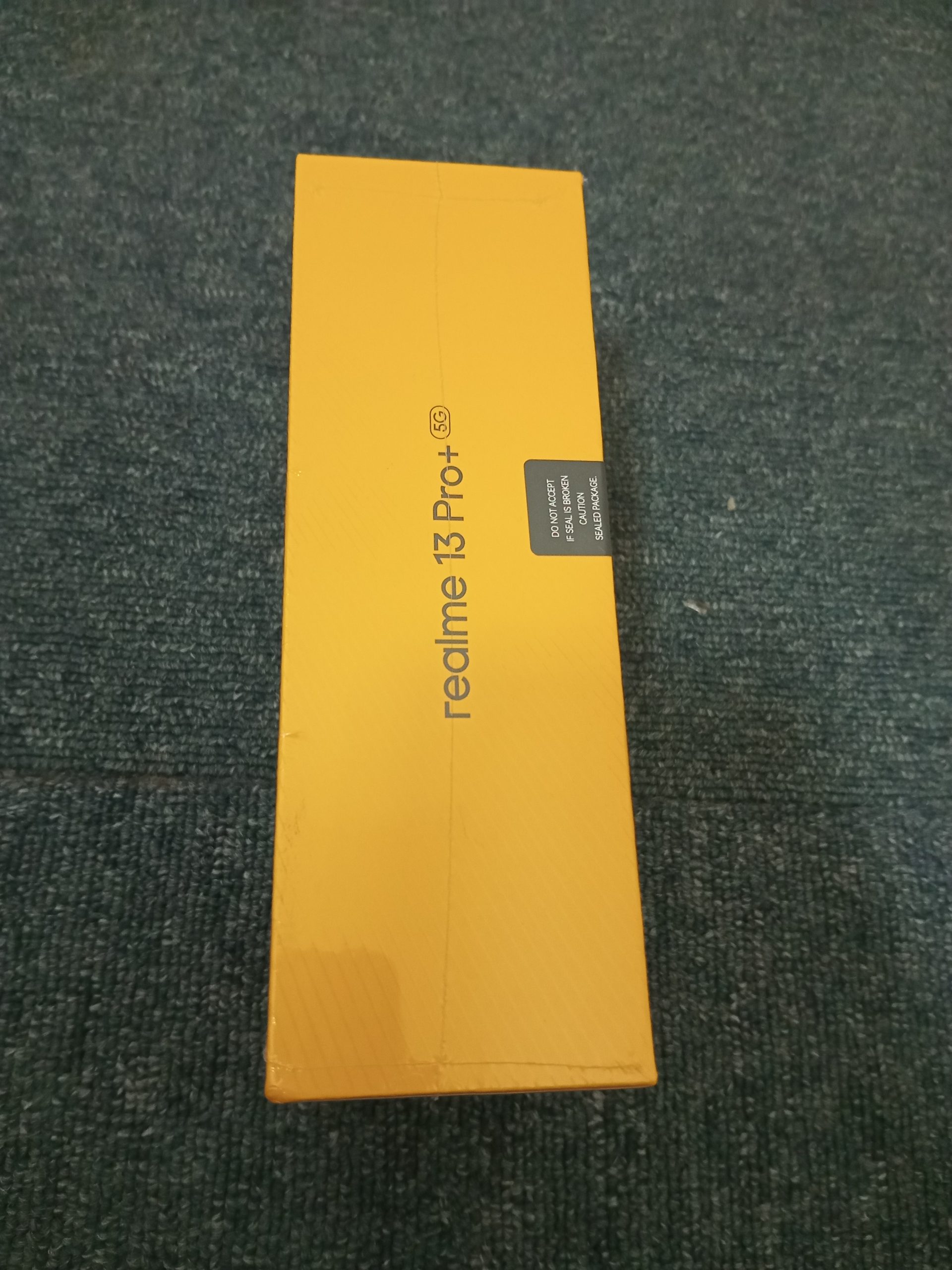 REALME 13 PRO PLUS 5G 12/512GB NEW SEGEL WARNA:HIJAU EMERALD - Image 3